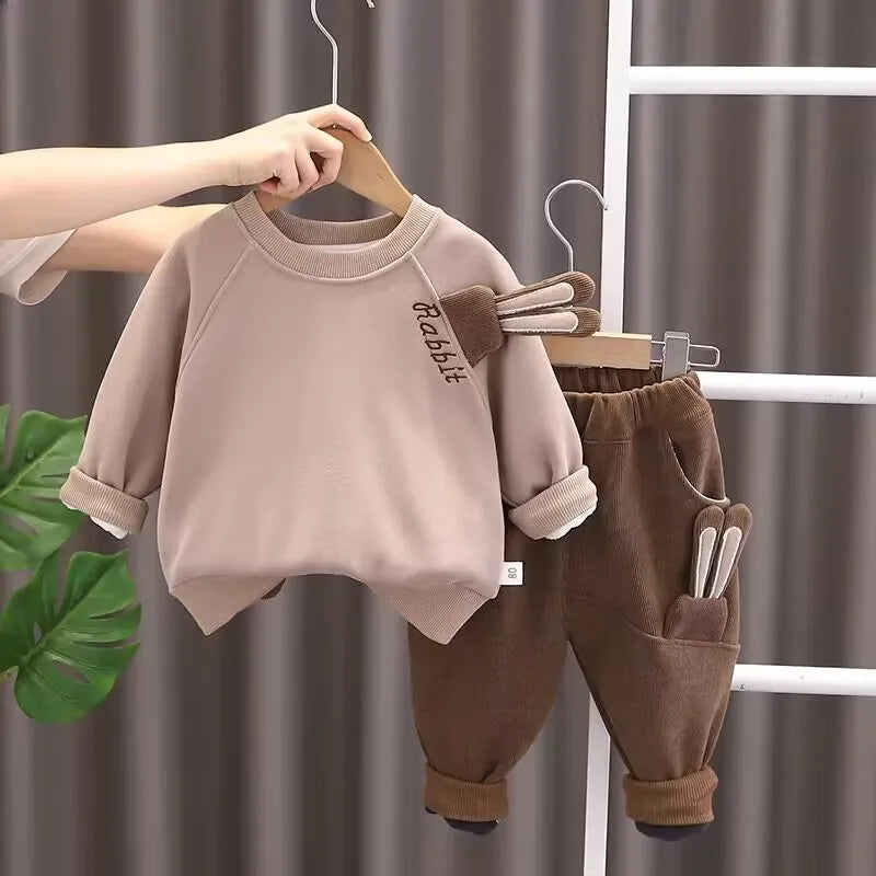 Autumn and Winter Boys Clothing Set